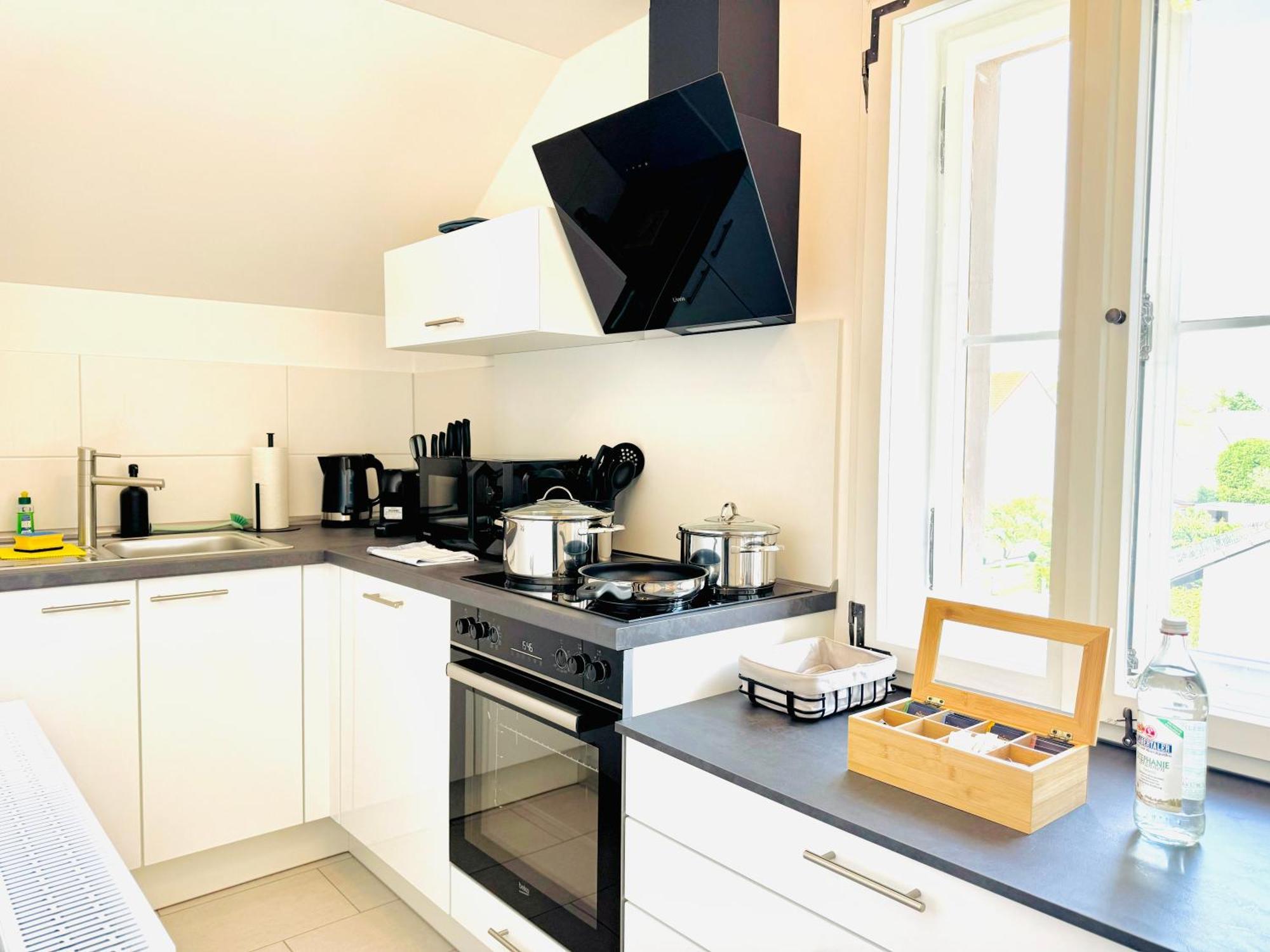 E&K Living - Design Apartments - Netflix - Audi - In Village - Free Parking อินโกลชตัดต์ ภายนอก รูปภาพ