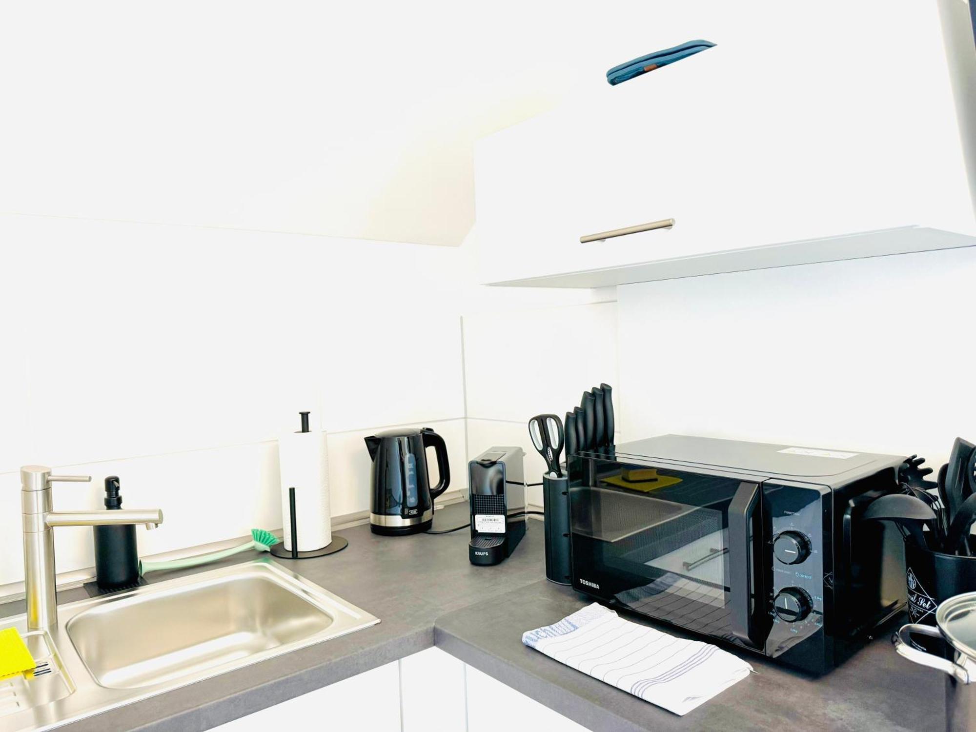 E&K Living - Design Apartments - Netflix - Audi - In Village - Free Parking อินโกลชตัดต์ ภายนอก รูปภาพ